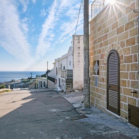 Una Torre Nel Mare Gagliano del Capo Exterior foto